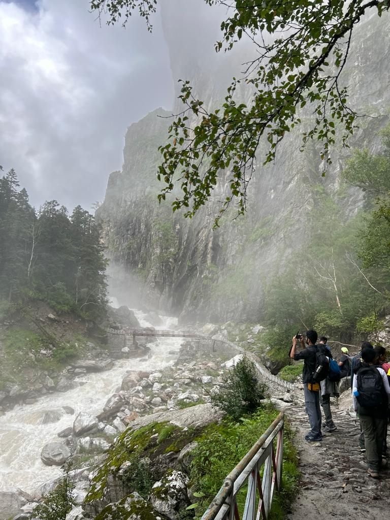 Valley of Flowers Trip with Hemkund Sahib & Badrinath, photo 2