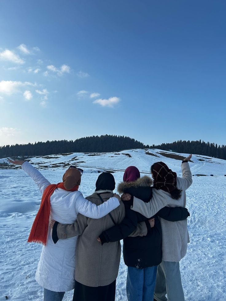 Kashmir Great Lakes Trek Adventure, photo 2